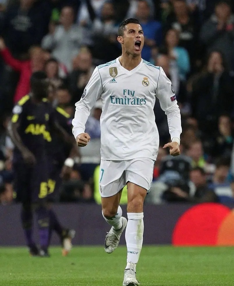 克里斯蒂亚诺.罗纳尔多，当今足坛真正的王！说真的，无论贝利、马拉多纳、大罗、小罗