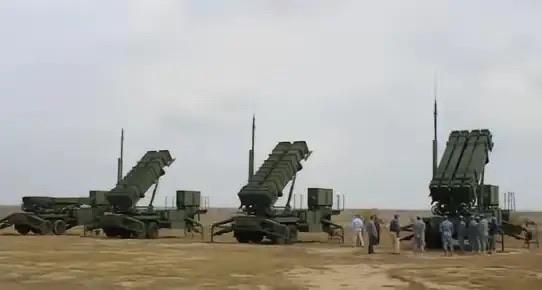 反导系统真的有用吗？说句实话吧，就算是中国最先进的红旗反导系统，也不一定能拦住美