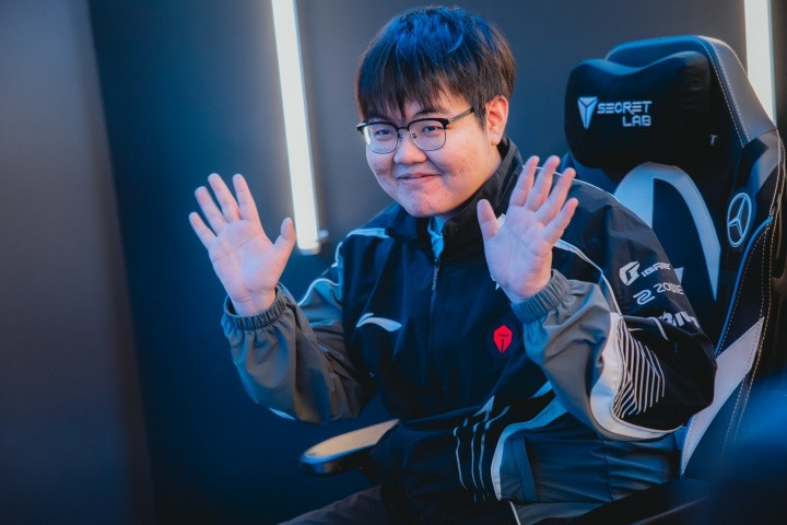 369燃尽了TES面对LCK十五连败九哥啊！369拿下TES全队最多人头击杀数