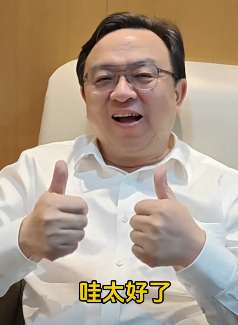 比亚迪起飞！仰望U9让世界“仰望”！比亚迪仰望品牌总经理胡晓庆刚向BYD总裁王传