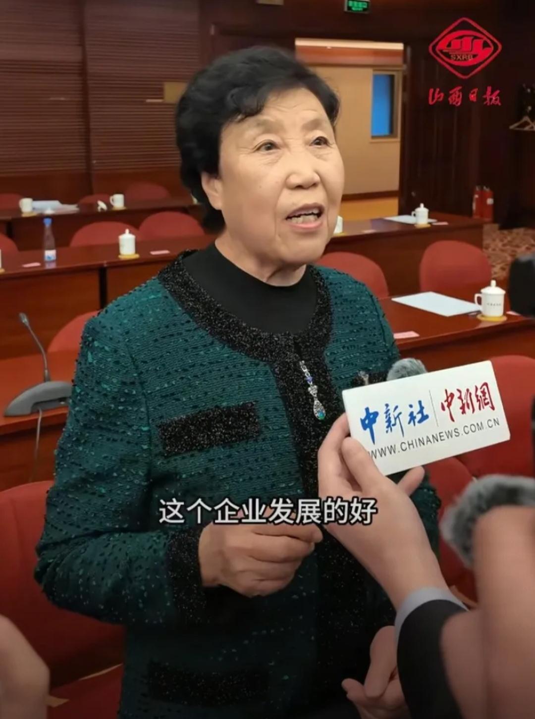 郭凤莲的这番话打脸了多少人近日的记者招待会上有记者采访农业学大寨的企业家郭凤