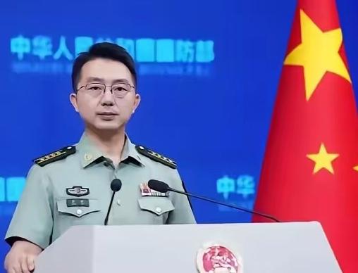当着台海巡船的面，大陆海警拿起高频话筒，说出了两句台方从未公开听到过的话。6月