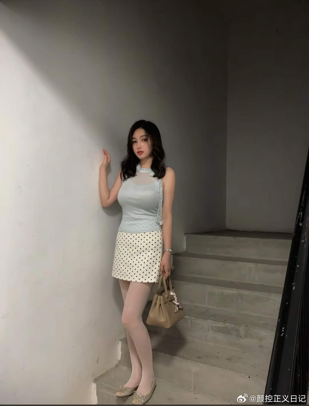 轻熟女神范儿精彩人像​​​
