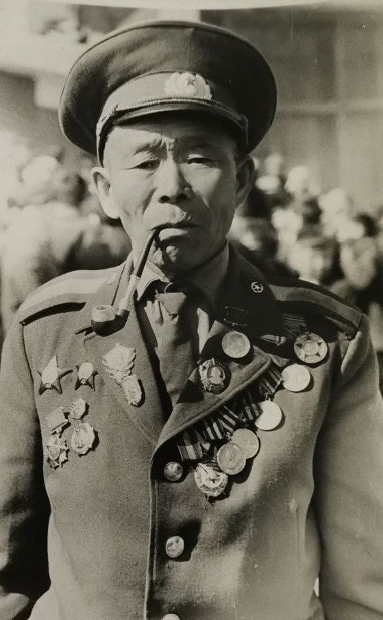 🔴1900年8月12日，在苏联人民的伟大的卫国战争中击毙360名德军官兵（其