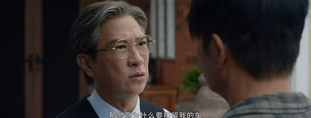 张家辉主演的港剧《绝命法官》开播，一集就入“坑”了。虽然我想不通张家辉为什么会