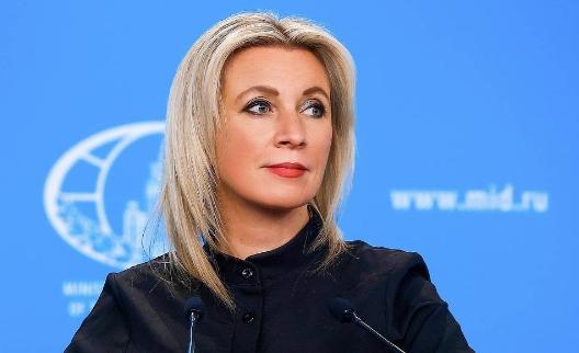 俄罗斯喊话中国当地时间4日，俄罗斯外交部发言人扎哈罗娃公开表示：俄中外交政策