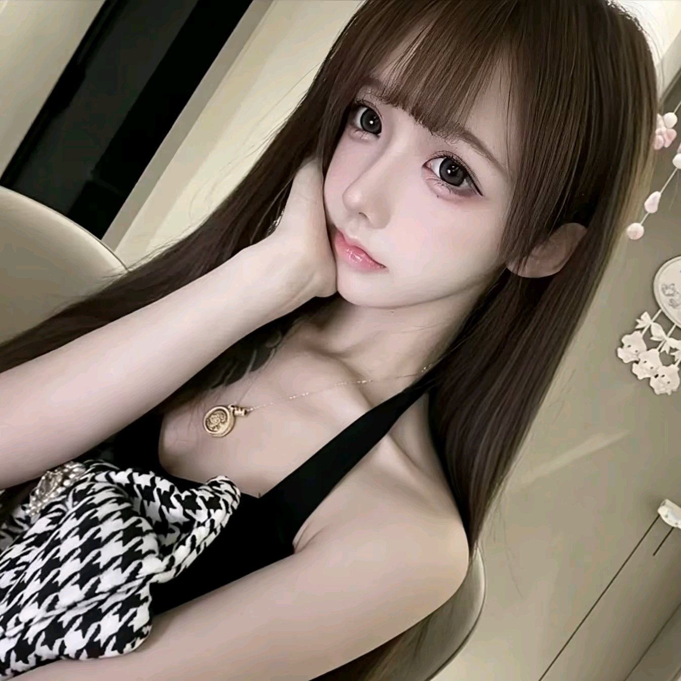 𝙒𝙚𝘾𝙝𝙖𝙩头像‖氛围感女生头像‖温柔女头Ⅱ图源网络​​​