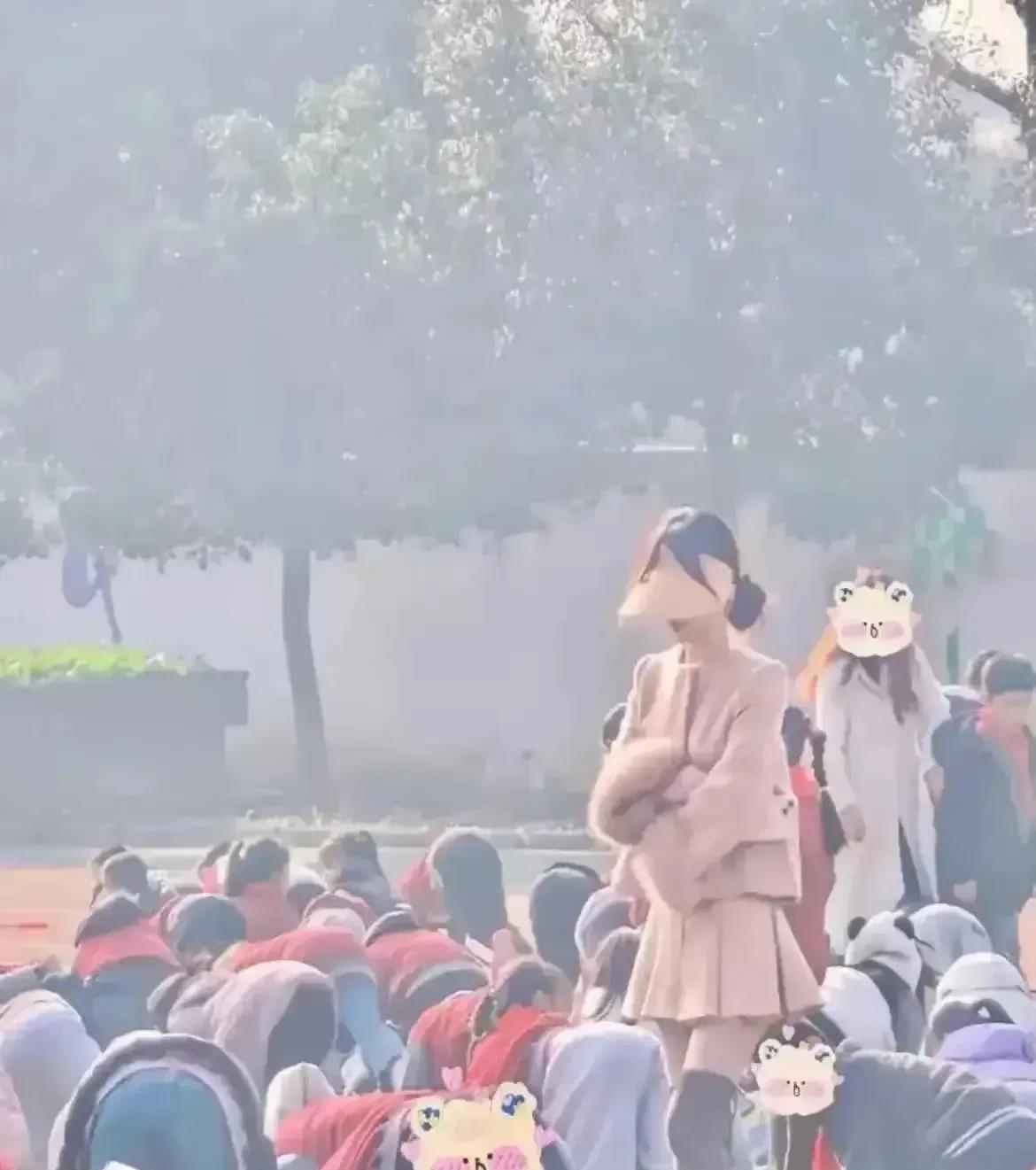 这样的学校，应该没人会请假吧？