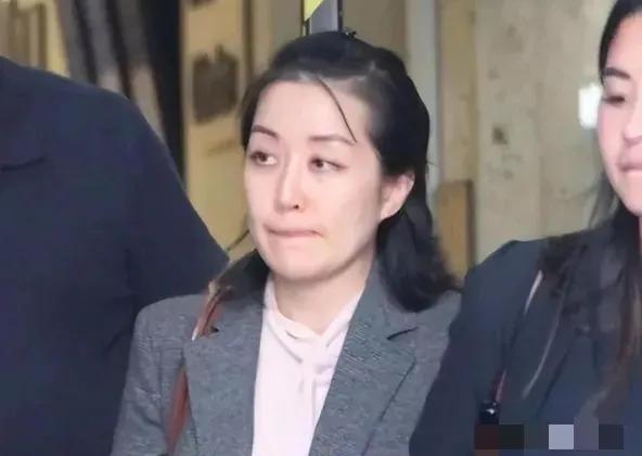 北京富家女李凡尼：和美国黑人生下俩娃，出轨毒贩，谋杀前男友！2019年11月1