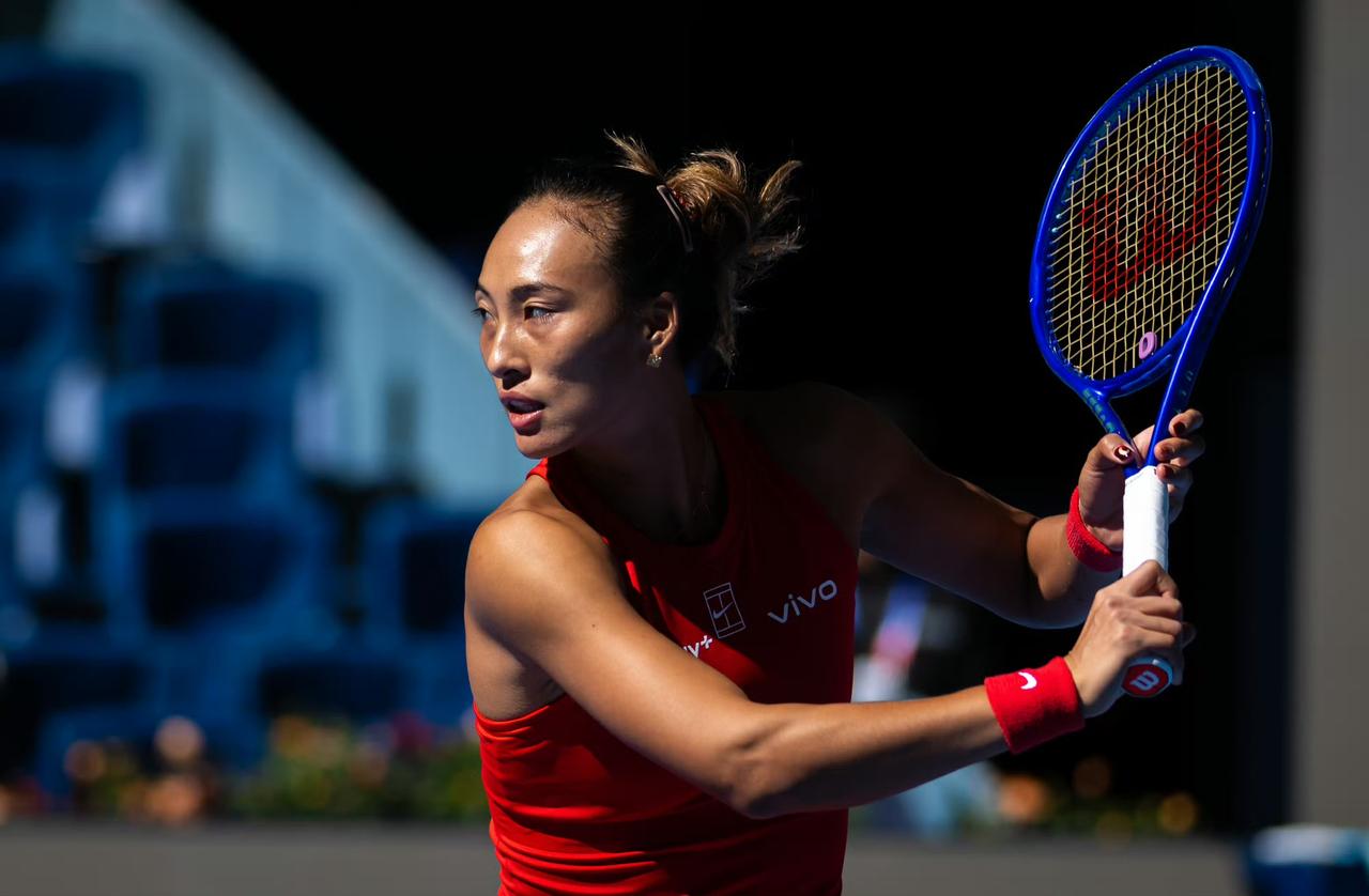 🎾🇨🇳郑钦文苦战三盘，闯入中网16强[加油]WTA1000中国网球公开赛