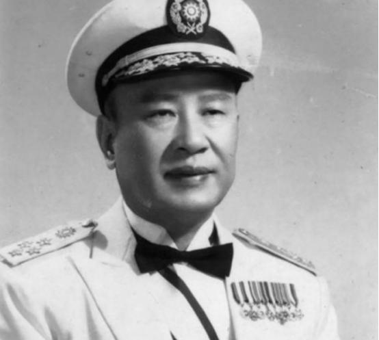 1950年，白崇禧跑到台湾后，发现部下朱怀冰与他是邻居，就去看他，哪知一进门，就