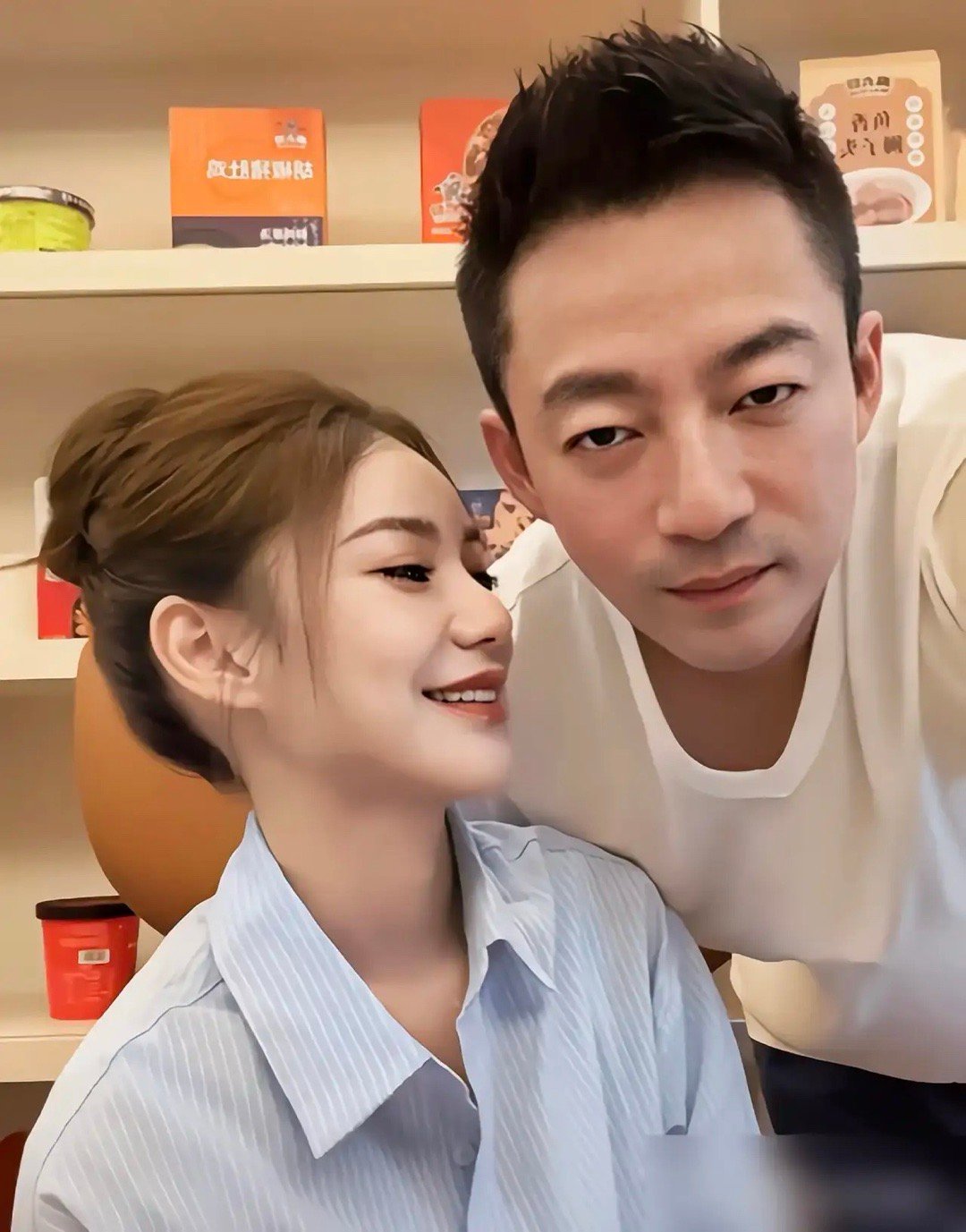 汪小菲最近直播，挺自然地聊到了关于宝宝名字的事儿。他提到，汪小宝的大名肯定会随他