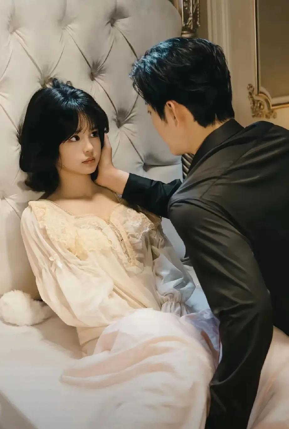 救命！于龙和杨咩咩这对小夫妻也太甜了吧！于龙爆料，杨咩咩早上起