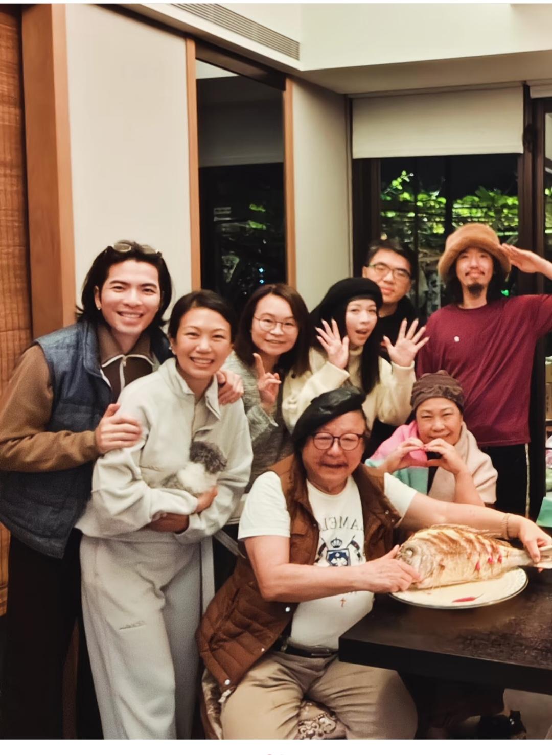 林有慧，这张照片有点年龄感了。