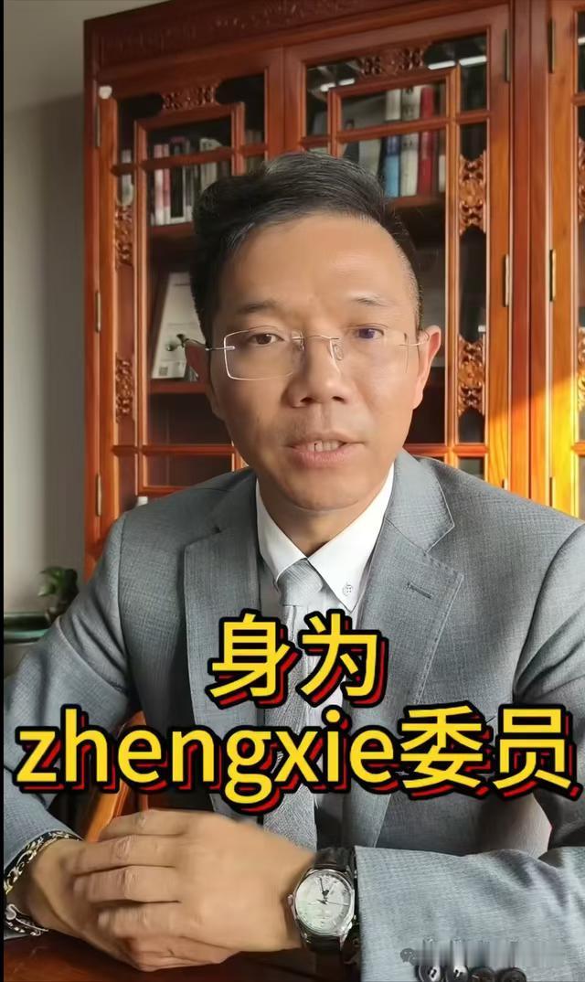 破案了破案了！之前一直想不通，为什么申家在案发时报警5次，步行10分钟的路程，