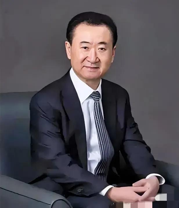 果不其然，王健林再度行动！在多次抛售万达广场后，这次他竟反其道而行之，着手回