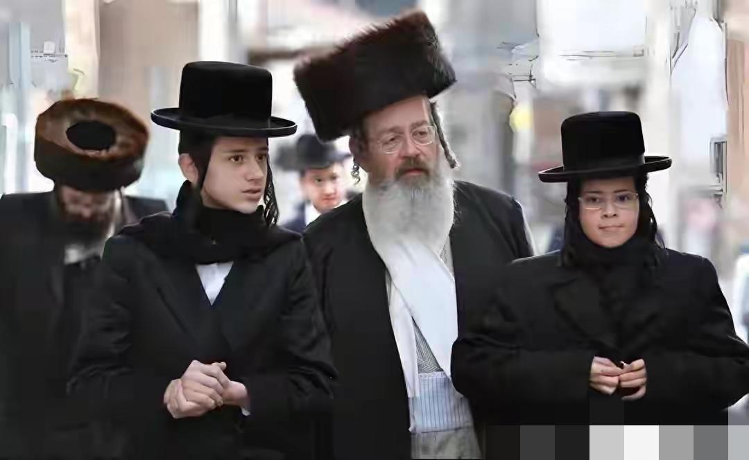 凭什么中国人不敬畏我们犹太人？这个问题要是放在别的国家，可能会引发一场严肃的