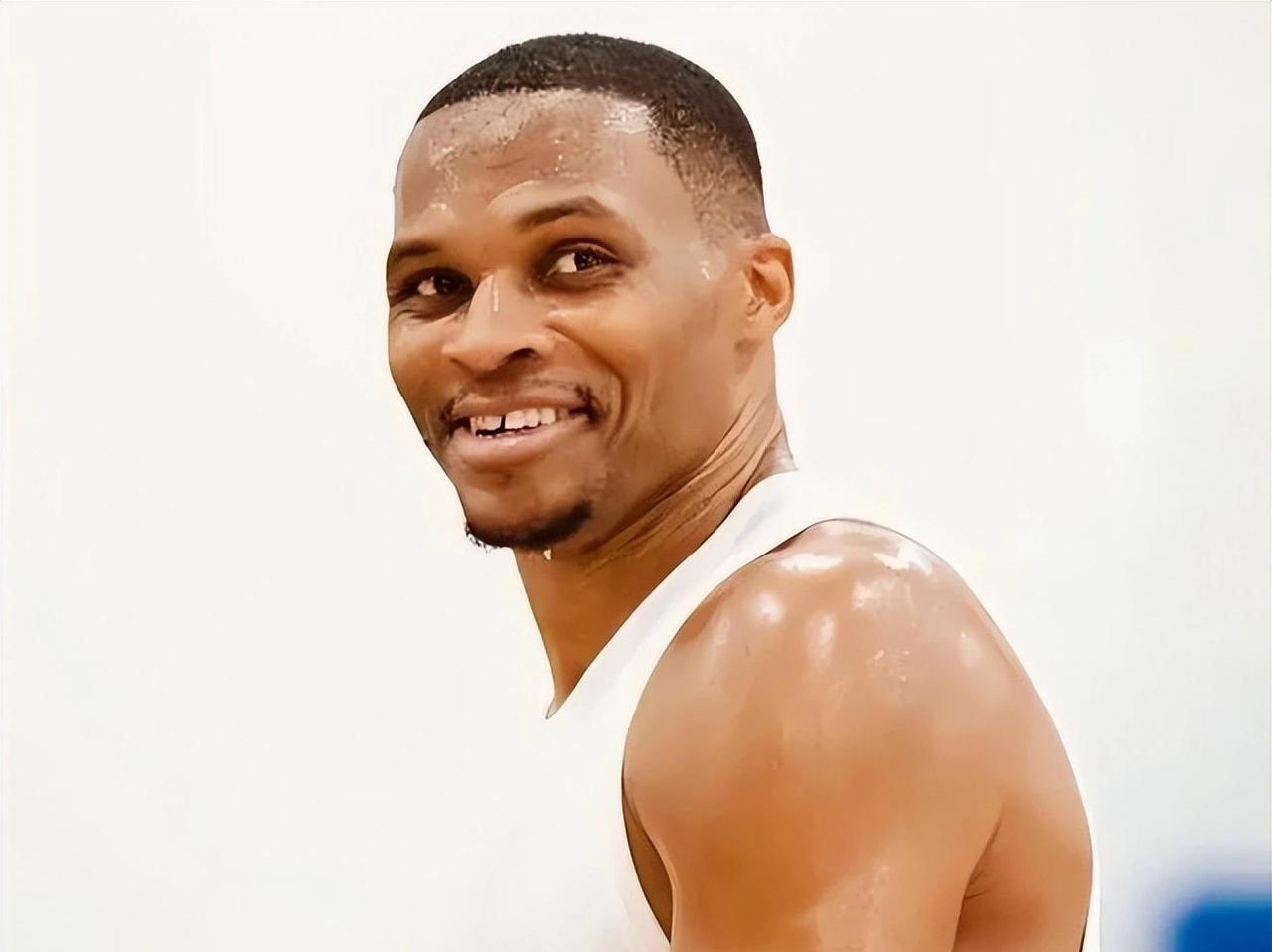 NBA是不想让威少破纪录了，联盟30支球队真的就没有一支球队要他吗？截至目前为