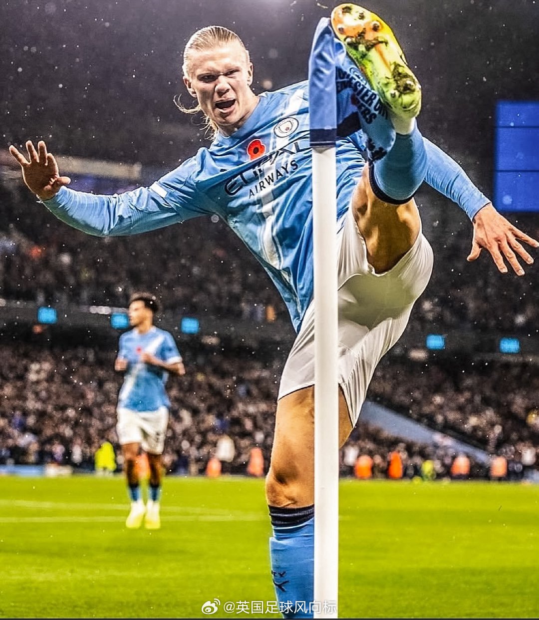 【哈兰德英超百球在望】曼城3比0利物浦，哈兰德打进英超生涯第99个联赛进球，他只