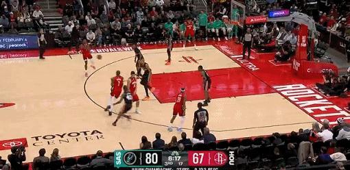 文班亚马赛后谈今天21中5，特别是下半场9中1的真实原因是这样的。文班亚马:都