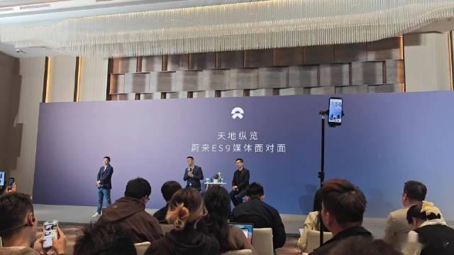 李斌称闪充再快也比换电慢4月10日蔚来媒体沟通会上，创始人、董事长李斌谈及补能技