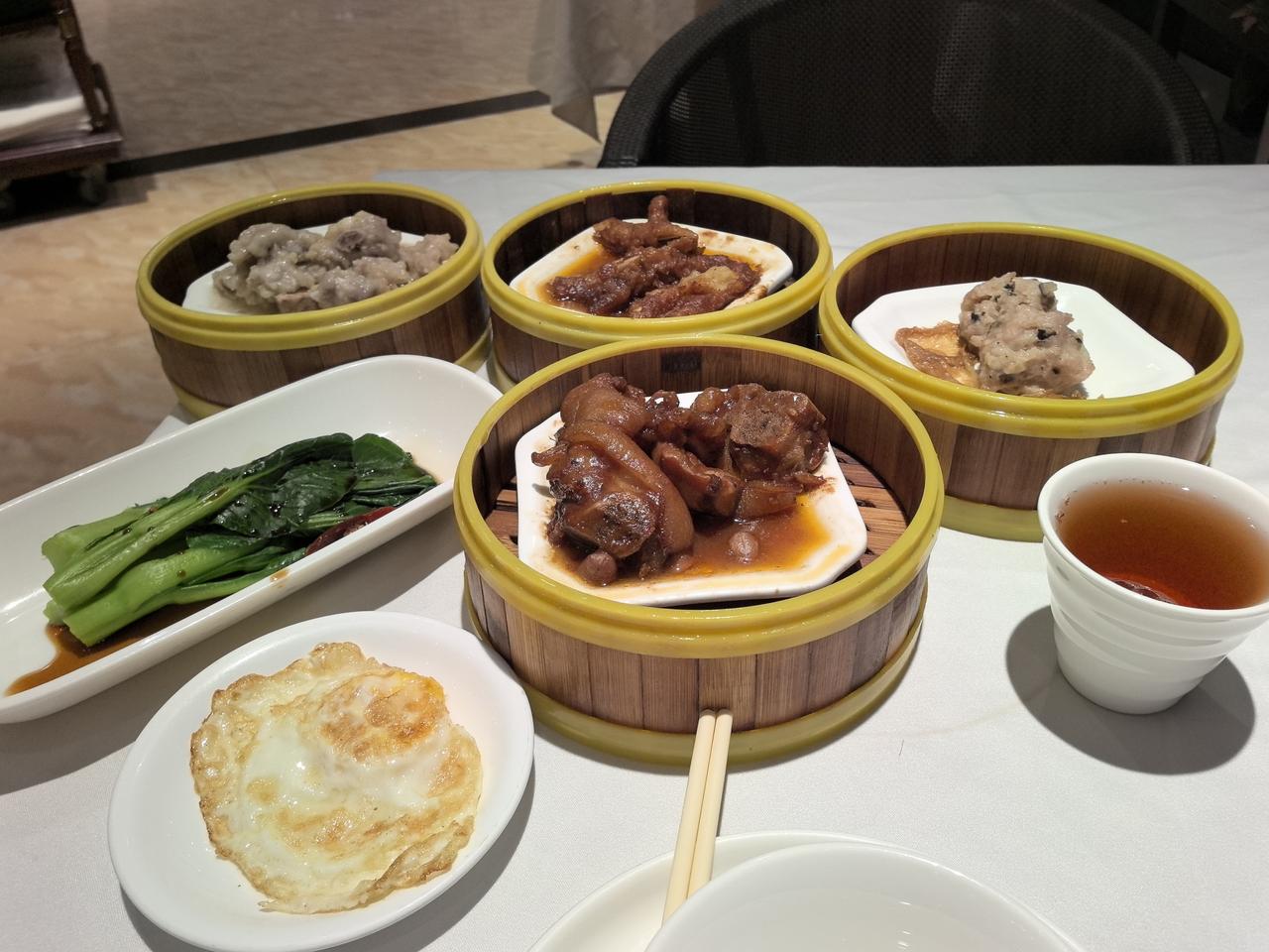 周末成都大海湾酒楼，早茶自助，每客59元，时间8:00~10:30。作为一家开