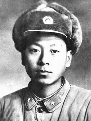 1962年11月18日的喀喇昆仑山下，我军边防部队一个连掉进了印军埋伏圈，被前后