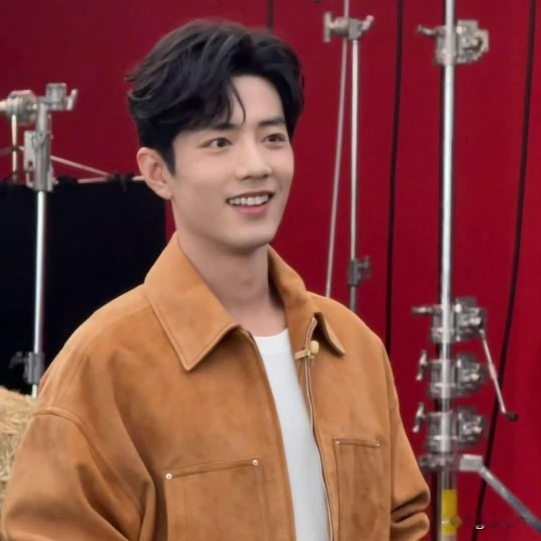 肖战扶车倒一排笑不活了！《小城良方》上演手忙脚乱名场面肖战这波操作直接把网