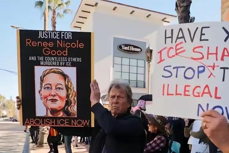 现在除了斩杀线，又多了个扎心的新词：北美懦夫，我看改叫北美病夫才更贴切！举牌