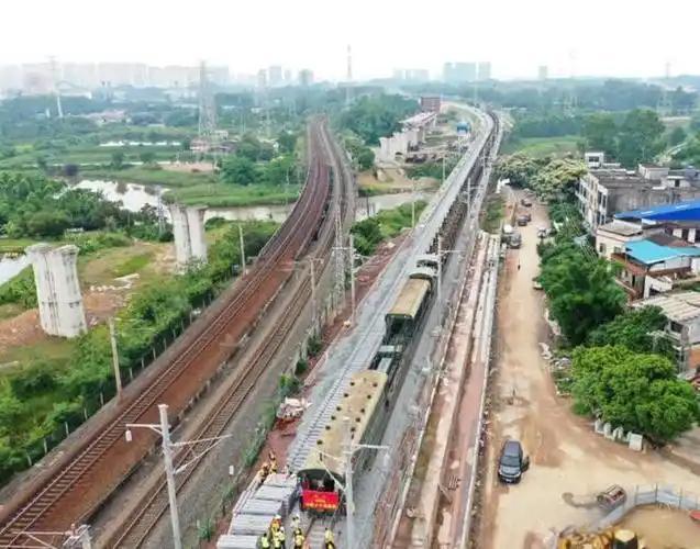 8天闹剧收场！越南高铁抛弃中国后，沦为全世界的笑话一场雄心勃勃的“世纪工程”