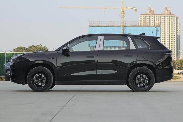 这款中型SUV, 惠后11.38万起, 月销10437辆, 过年开回家很体面!