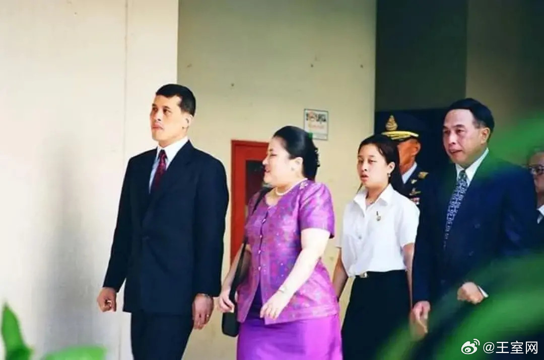 泰国王室🇹🇭7月13日，颂莎瓦丽王妃69岁生日。世界各国王室这是唯一的女儿