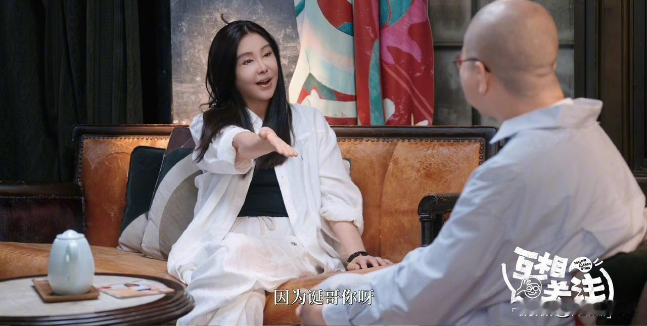 王祖贤和李诞的采访被下架了，听说原因没有达到王祖贤自己预想的效果。评论区全都在说
