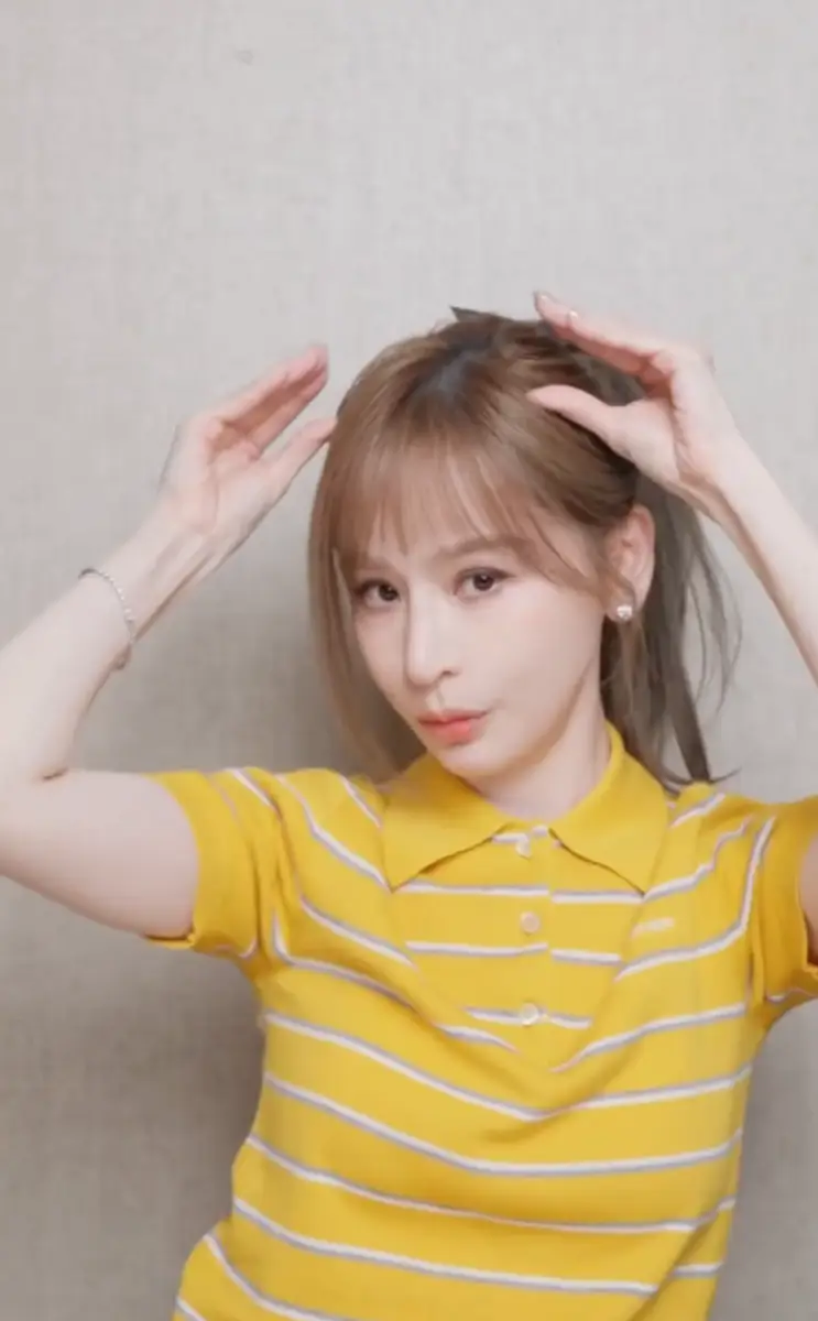 王心凌晒520营业视频！隔空送飞吻少女感十足