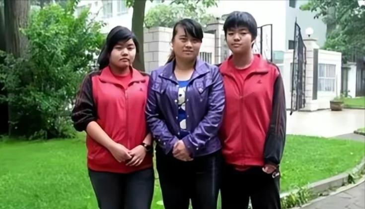 1999年，贵州一女子去别人家当保姆，照顾2个孩子，雇主不仅一连5个月没给她发工