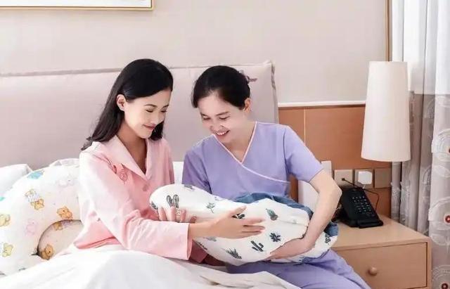 动真格了！人口已告别世界第一？三孩催生无果后，国家向住房“出手”了。年轻人常念叨