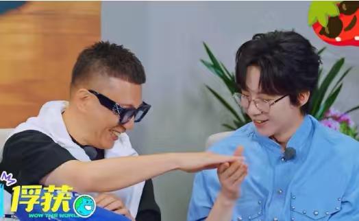 孙红雷，真是没想到！孙红雷和刘宇宁一起录制综艺，刘宇宁说起直播经常聊的趣事，没