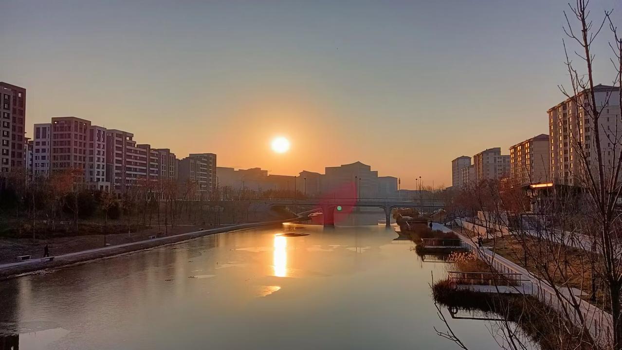晨练到底好不好？晨跑七八年了，既从去年入冬以来我没有晨跑，改在白天锻炼。之前