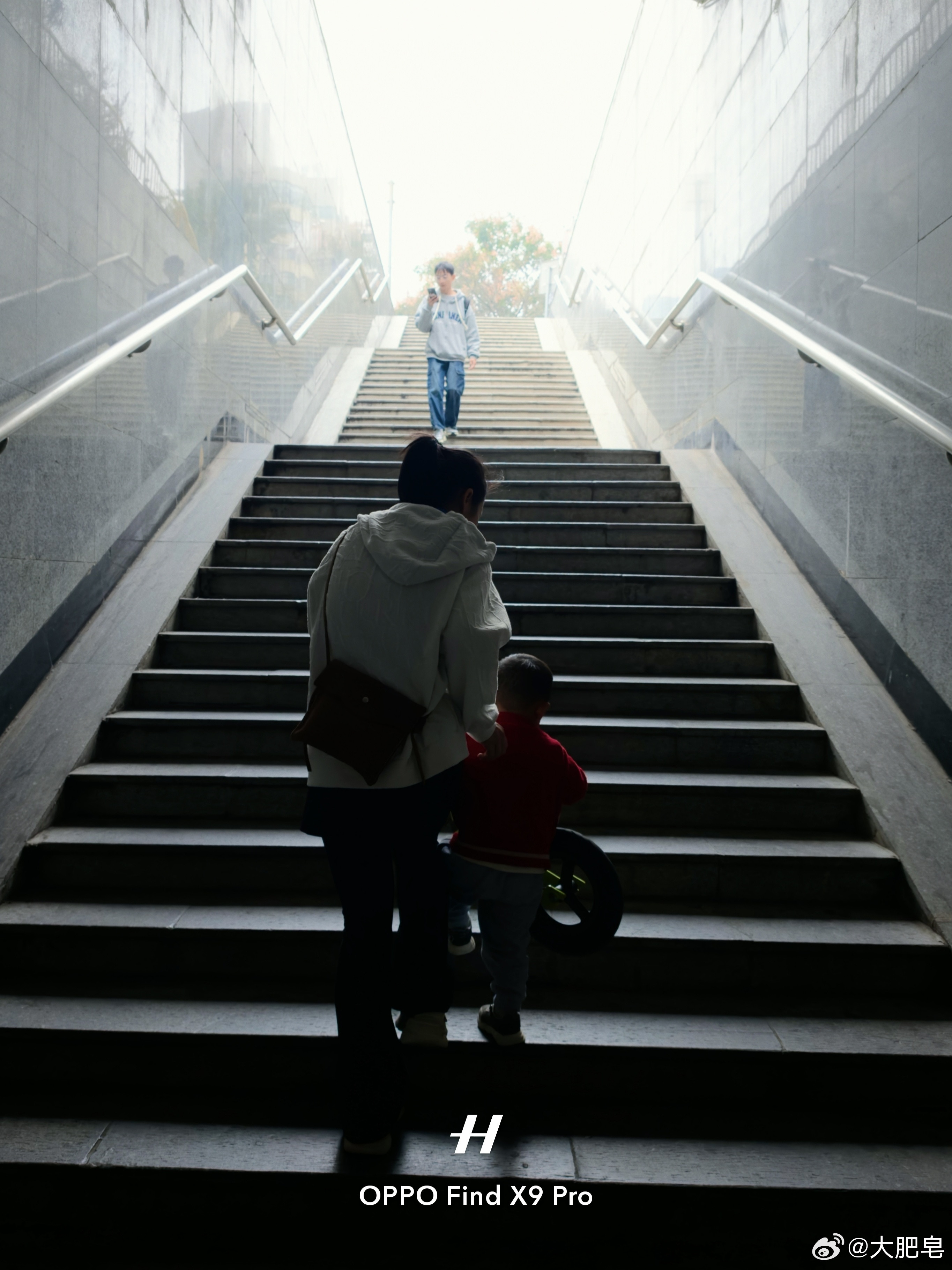 我估计一整套装修下来落地要30万……最近开始筹钱了，兄弟们。[哭哭]​​​