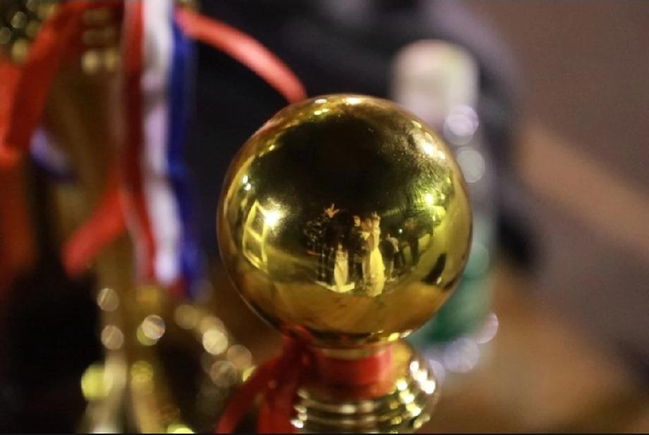 WTT首席执行官史蒂夫丹顿下课了。对，就是当初设想取消单项世锦赛的那位。谁接