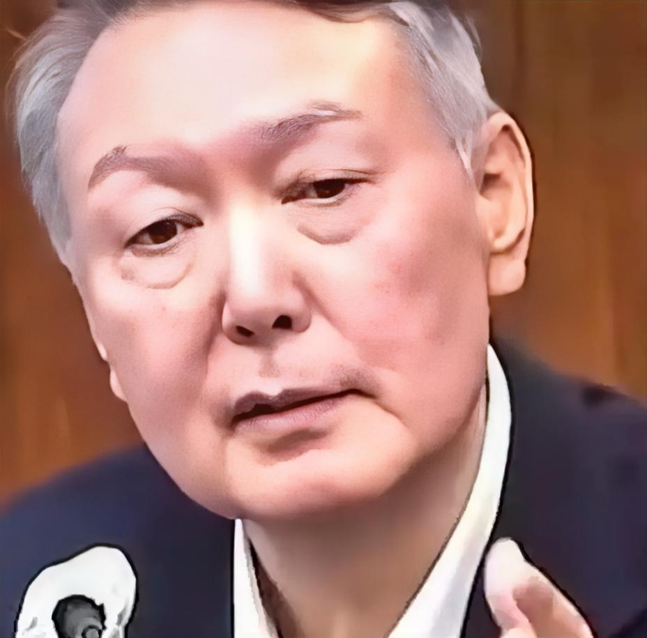 尹锡悦这个瓜有点大！据韩联社报道，韩国前陆军特战司司令郭种根11月3日作证道，2