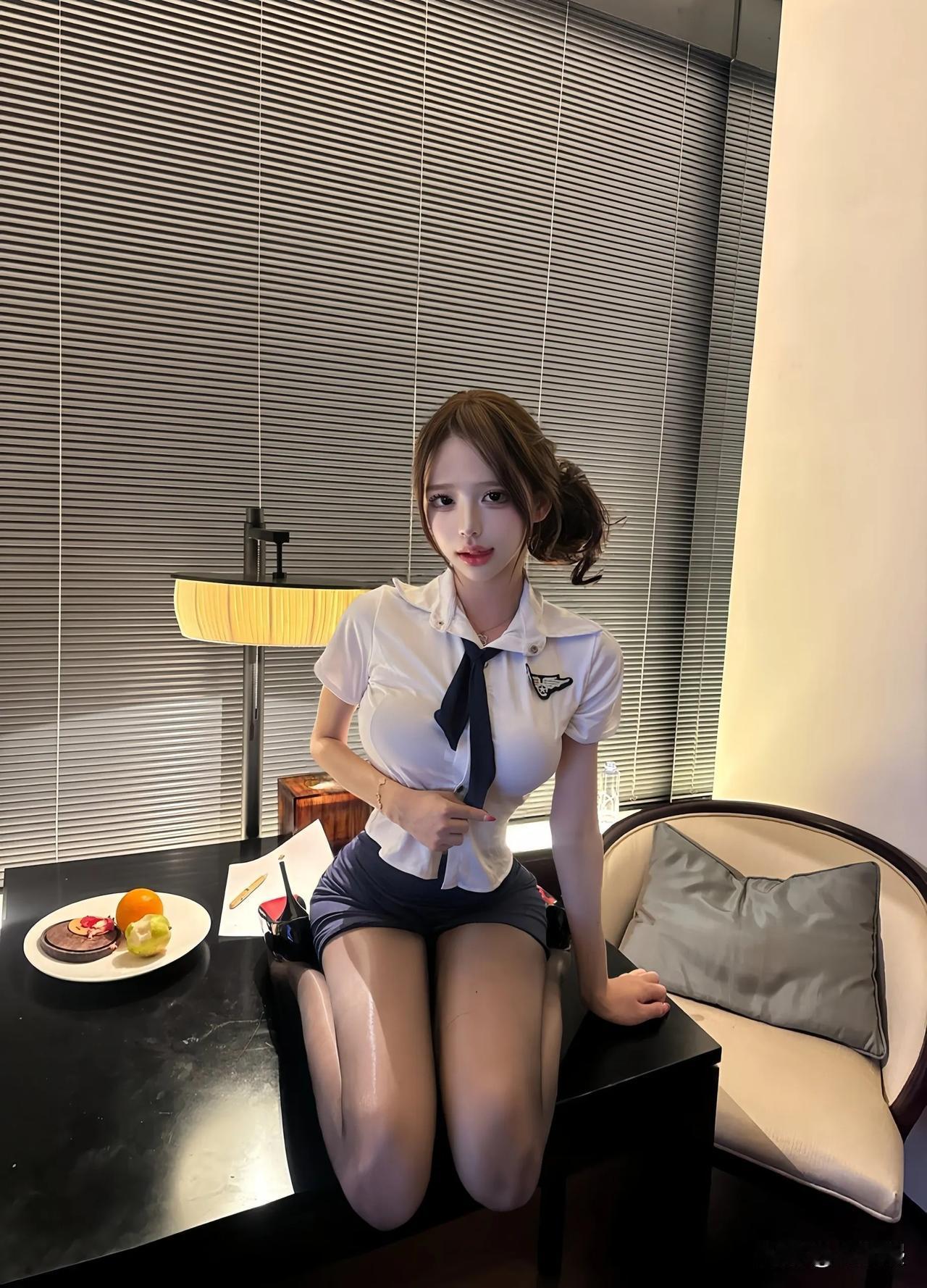 女生的丝袜一般能穿多久女生的丝袜能穿多久，这可没个准数。一般来说，一条丝袜的使