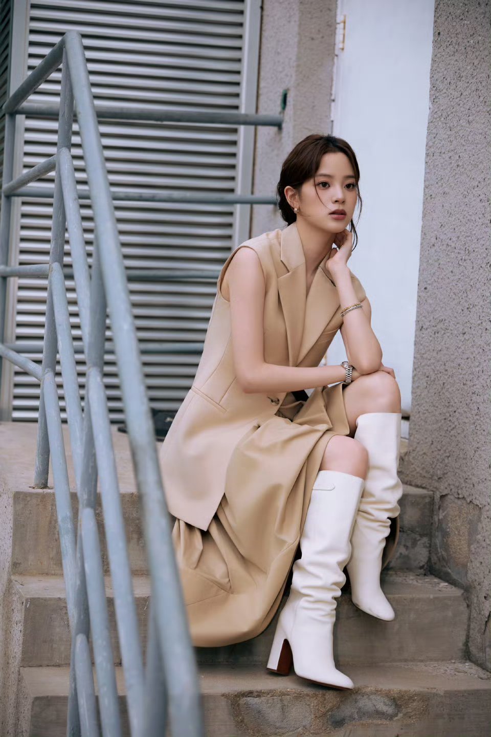 欧阳娜娜～～美女明星穿搭欧阳娜娜​​​
