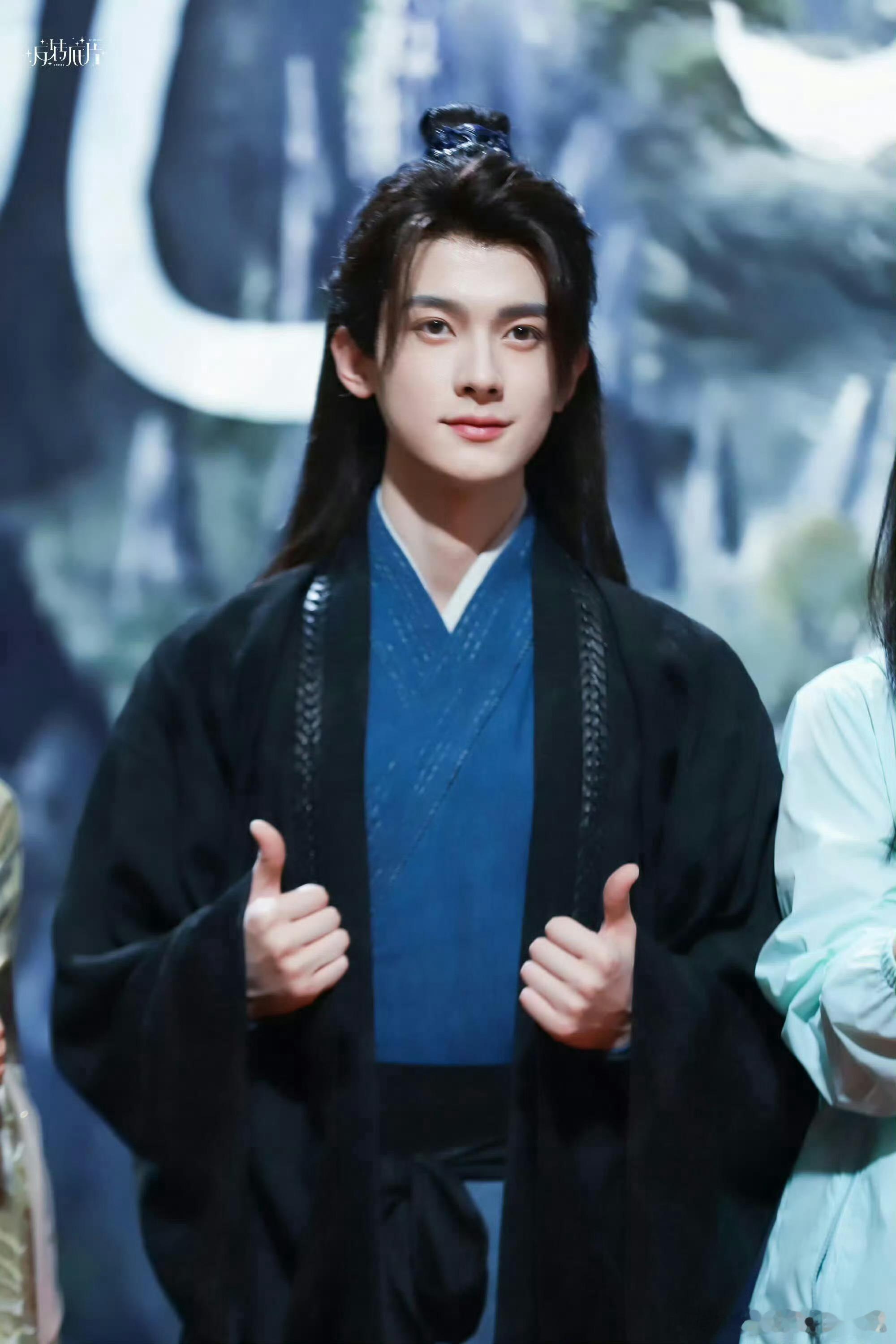 杨洋粉丝拒绝不让江山魔改男主人设，加强男二高光，之前传的好像是陈鹤一，应该很难掀