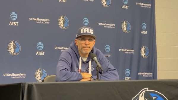 独行侠战绩回升的原因找到了。杰森-基德称是因为浓眉戴维斯回到了中锋位置。但他还是