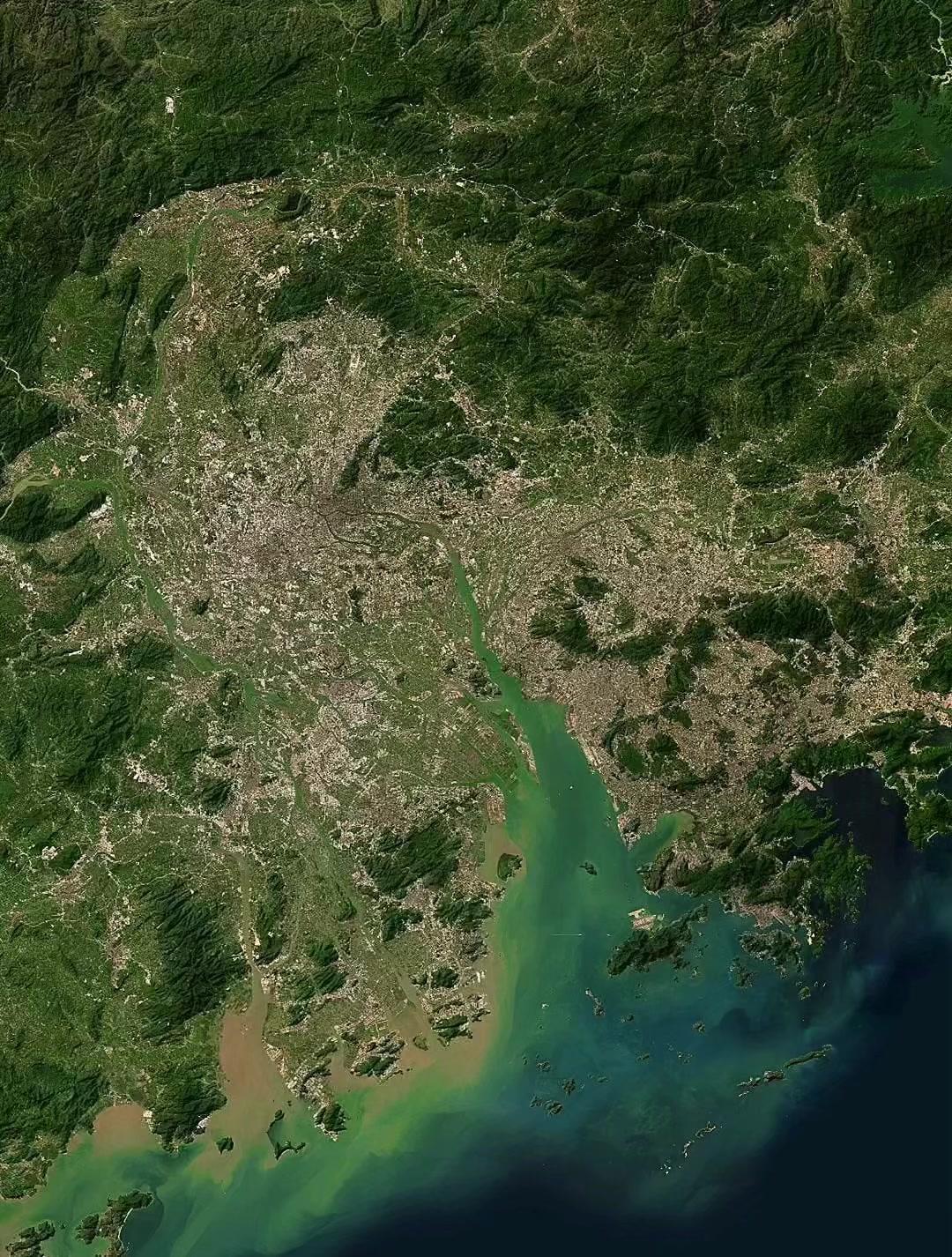 为什么广东能坐拥广深两座一线城市？广东能在北上广深四大一线中占据半壁江山，绝非偶