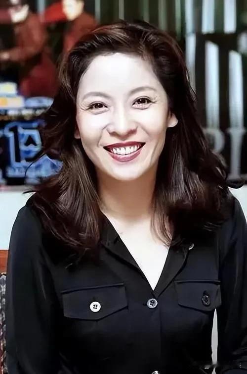 向太说何超琼亲自打电话向她道歉，因为向佐被澳门米高梅起诉的事，原来向佐没有赌钱，