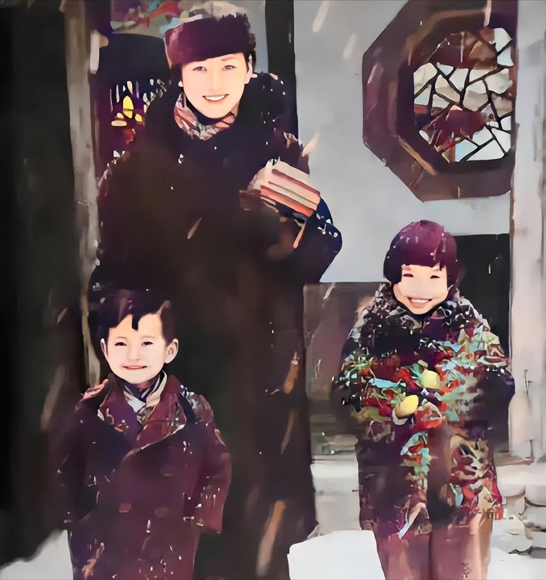 这是32岁的林徽因和一双儿女的真实合影，这可不是演员扮演的，货真价实的照片。