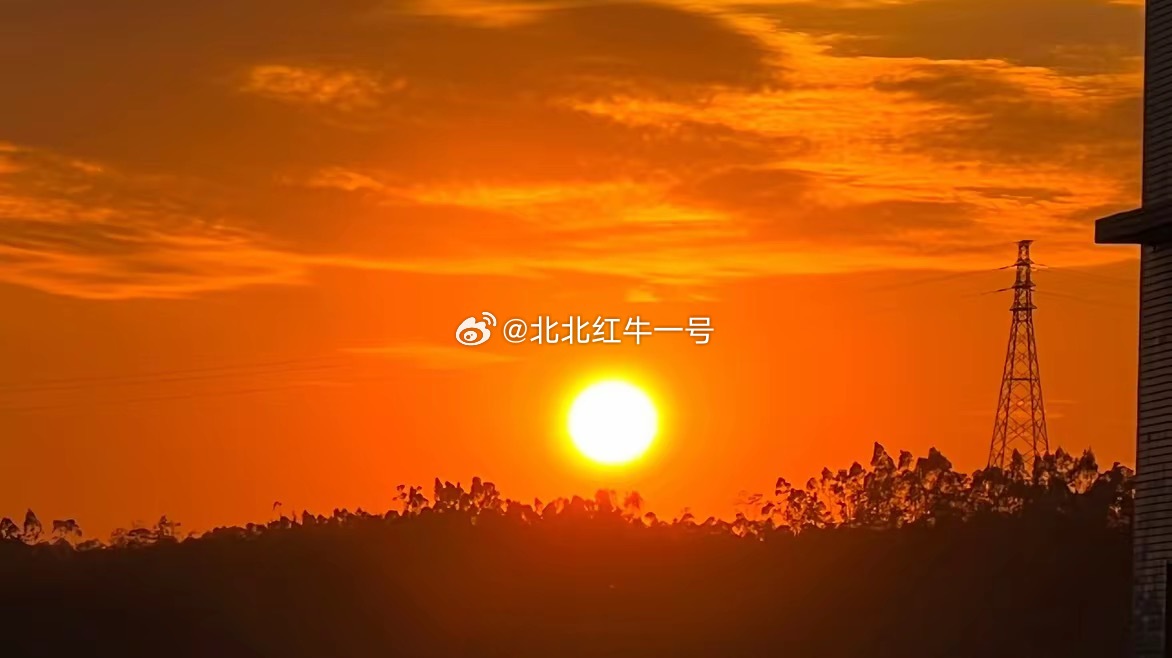5月5日节后人气股点评工业富联：放量深蹲，蓄势待发再升科技：高位盘整，持筹观望