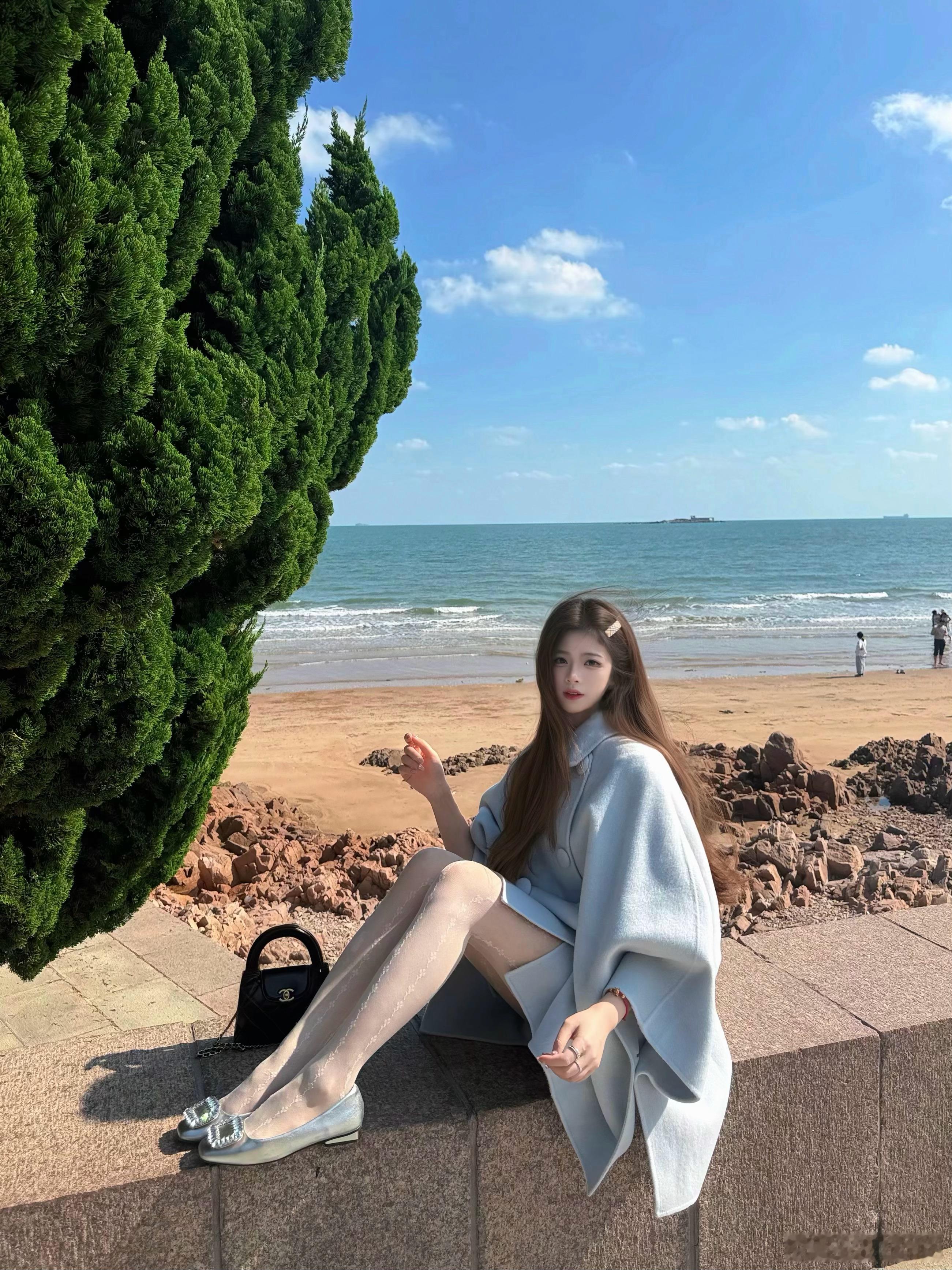 海岛和好天气🫐🏝️₊⁺✩‧₊​​​